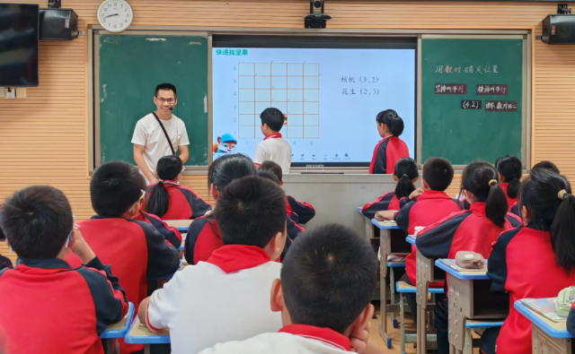 为学生供给从诊断到全程服务协助